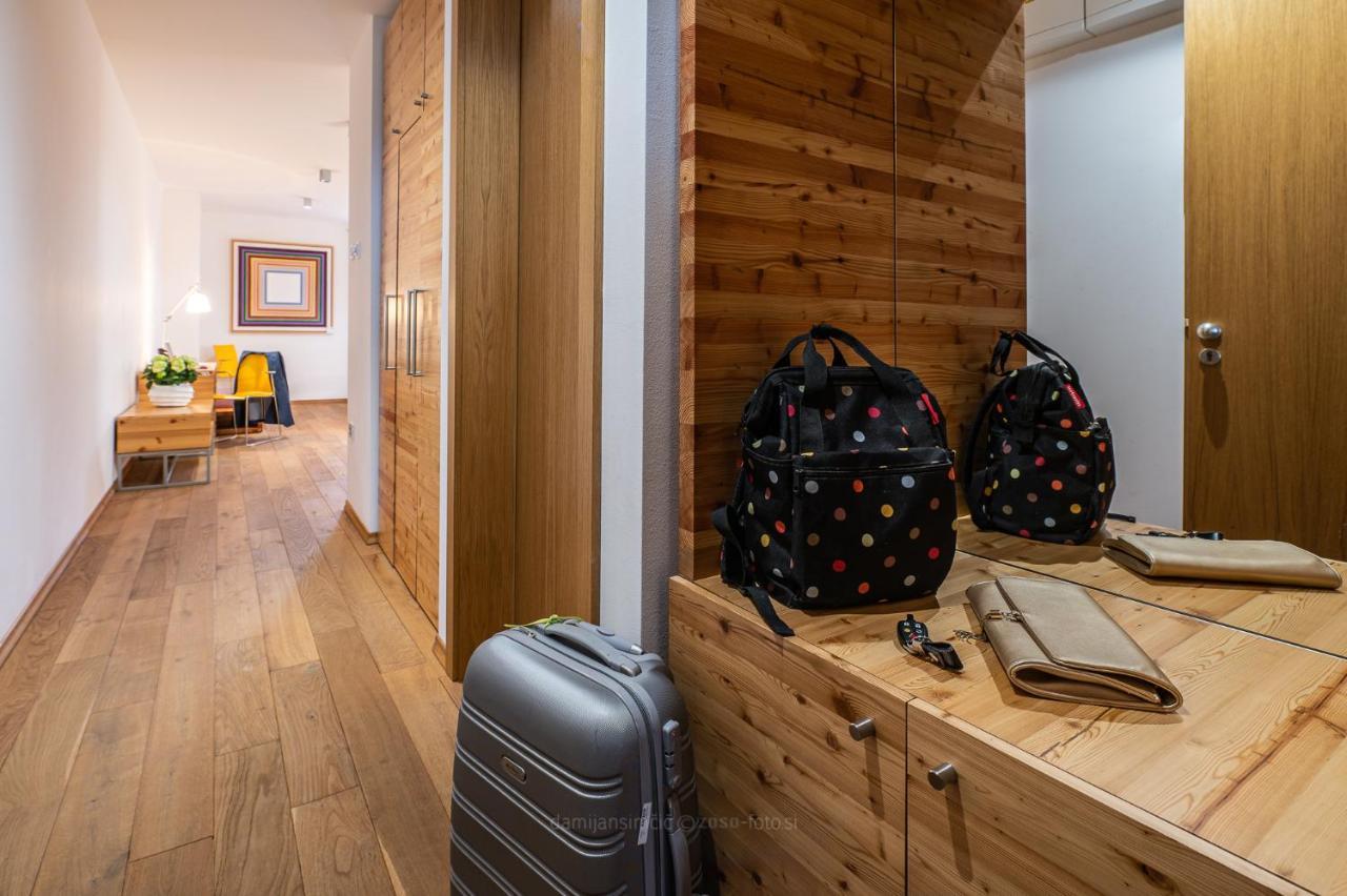 Vila Vipolze - Rooms & J. Suites Екстер'єр фото